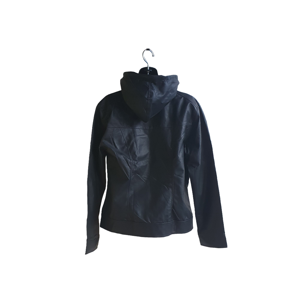 Jacket de Cuero Sintético Negra con Capucha para Hombre en modayestilocr en Costa Rica